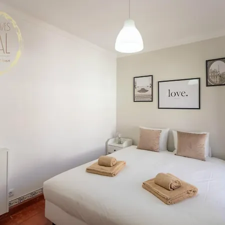 Classic Waves אכסניה בליאל