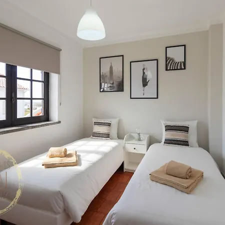 אכסניה Classic Waves בליאל