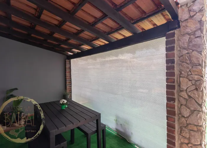 Classic Waves Baleal